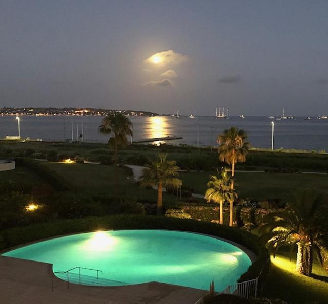 Vue Mer Juan Les Pins Antibes Bagian luar foto
